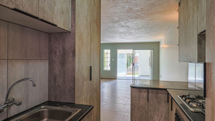 To Let 3 Bedroom Property for Rent in Cashan North West